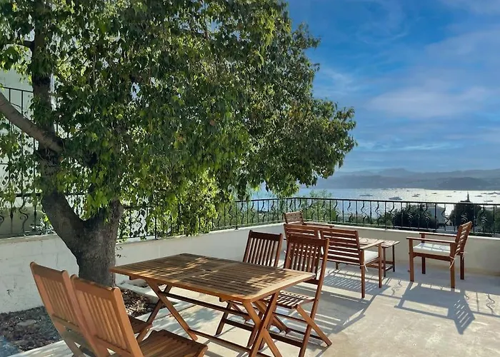 فيلة Private 5-bedroom With Pool And Sea View In بودروم