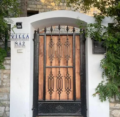 Private 5-bedroom With Pool And Sea View In Вилла